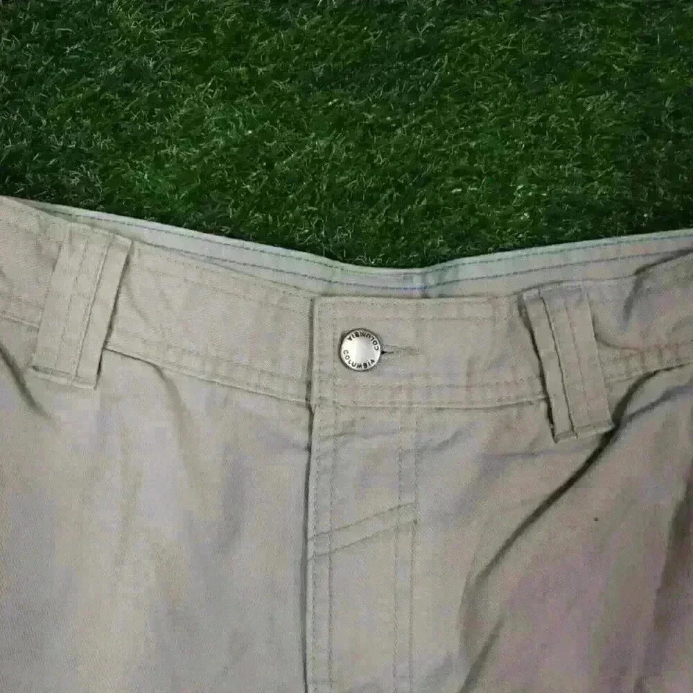 Columbia Omni-Shield Advanced Repellency Stretch Hiking Shorts Size Mens 34 10L - Picture 3 of 7